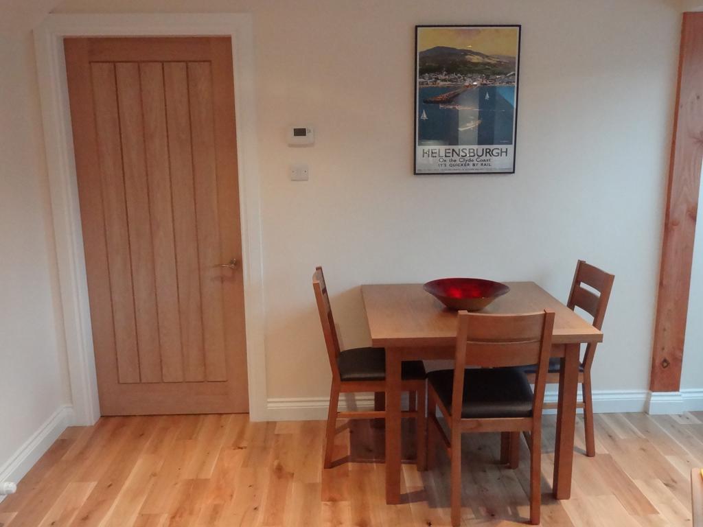Coach House At The Glen Villa Helensburgh Bagian luar foto